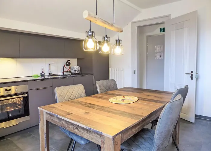 Apartment Henry\'S Apartment 300 By Interhome